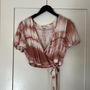 Fun, flirty pink tie dye crop top